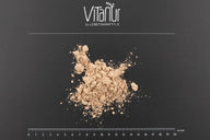 Bio Protein vegan Pulver Dunkle Schokolade von VitaNur auf schwarzem Hintergrund mit Maßstab